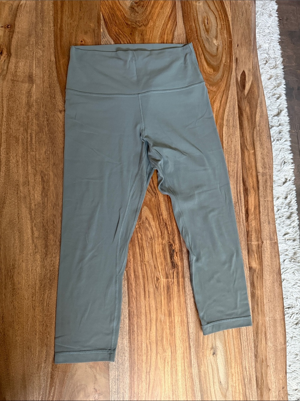 lululemon athletica High-Waist Capri Leggings in Sage Green